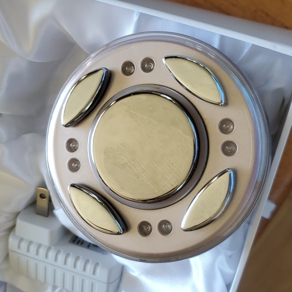 Hansilk Ultrasonic RF Body Slimming Device - Picture 4 of 5